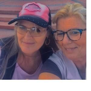 Meet your Posher, Debbie